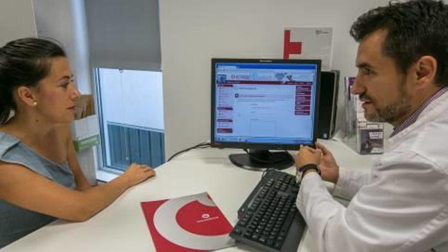 El servicio de atención médica por internet del Vinalopó suma 52.000 usuarios
