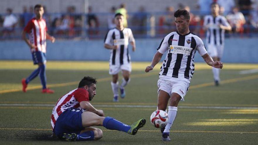 El CD Castellón saca el látigo y golea al CD Benicasim (0-6)