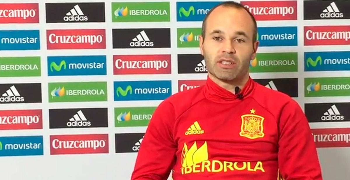 Iniesta, en una imagen de archivo con la selección española