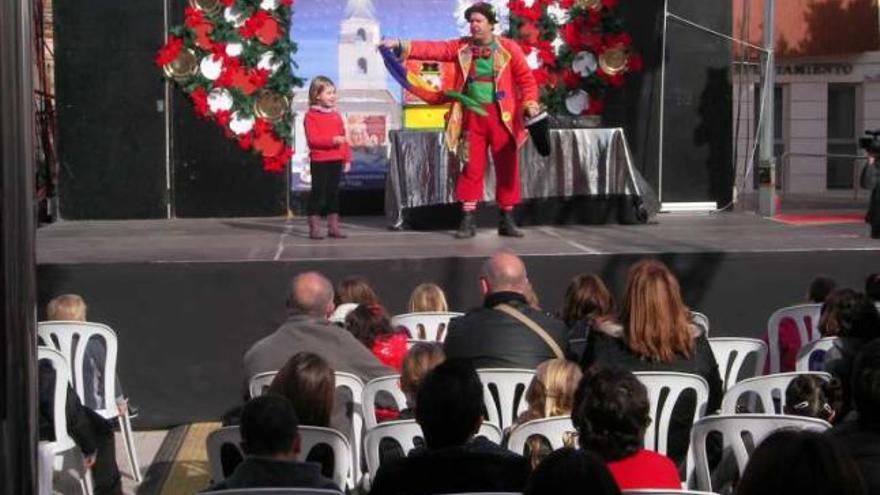 Daya Vieja celebra su quinta feria navideña