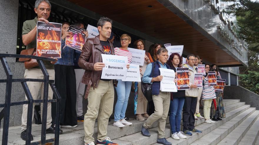 Los maestros de Zamora, quieren hacer menos &quot;papeleo&quot;