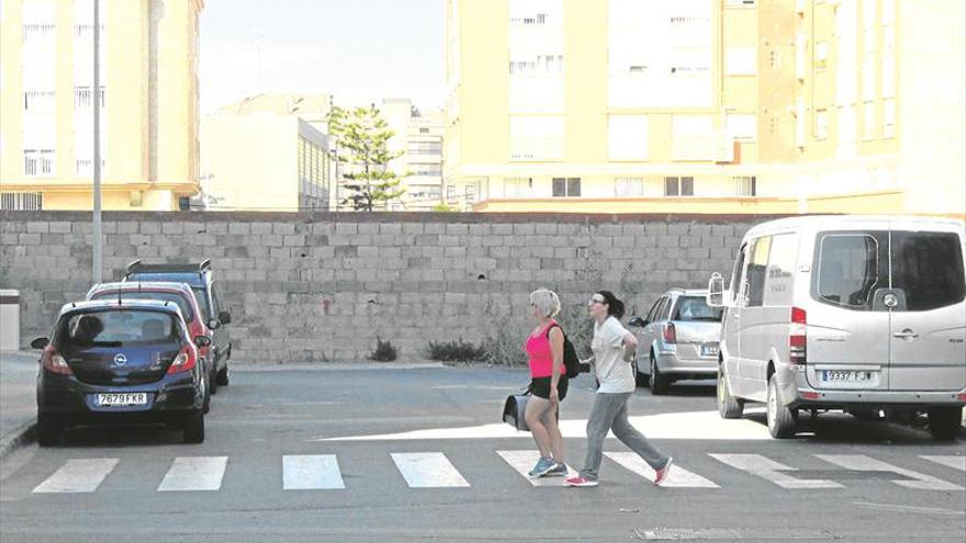 Herarbo da luz verde al derribo de sus muros para abrir calles