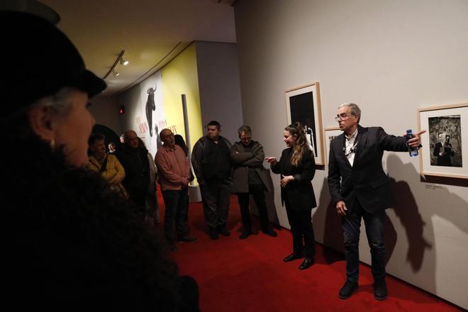 EN IMÁGENES: Inauguración de la exposición de Ramón Masats en el Niemeyer