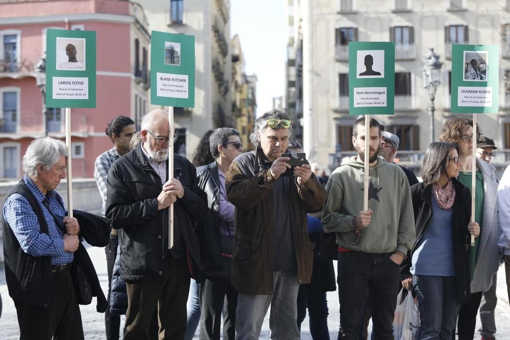 Acte en defensa els drets dels refugiats a Girona