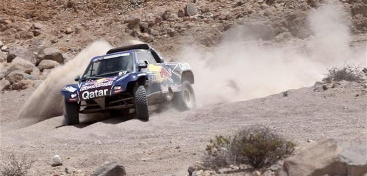 El cotxe de Sainz, durant el Dakar. El cotxe de Sainz, durant el Dakar.