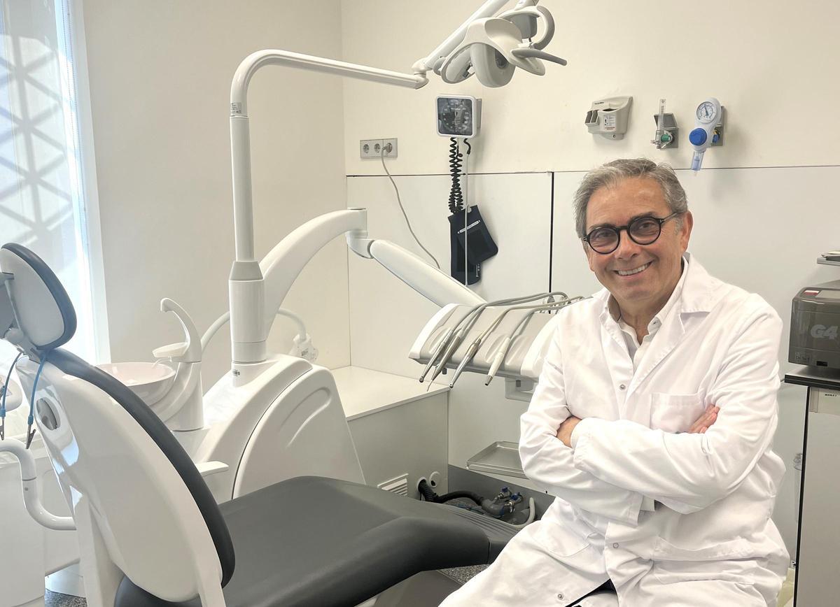 Doctor Juan José Ruiz Masera, jefe del Servicio de Cirugía Oral y Maxilofacial y Odontología del Hospital Quirónsalud Córdoba y del Centro Médico Quirónsalud Jaén.