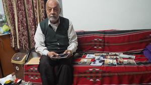 Mohammad Al Sabbagh, vecino del barrio de Sheih Jarrah de Jerusalén Este, en su casa.