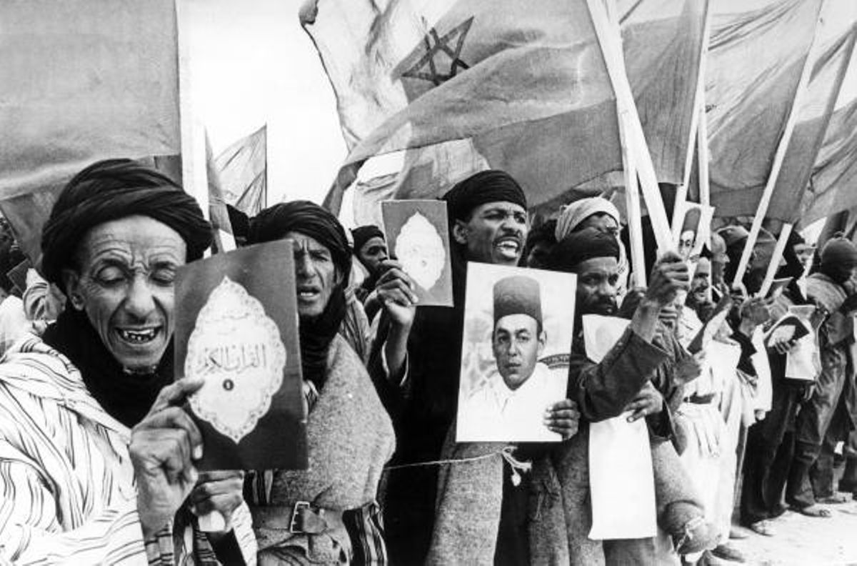 Participantes en la Marcha Verde para la toma del Sáhara por Marruecos, en nviembre de 1975.