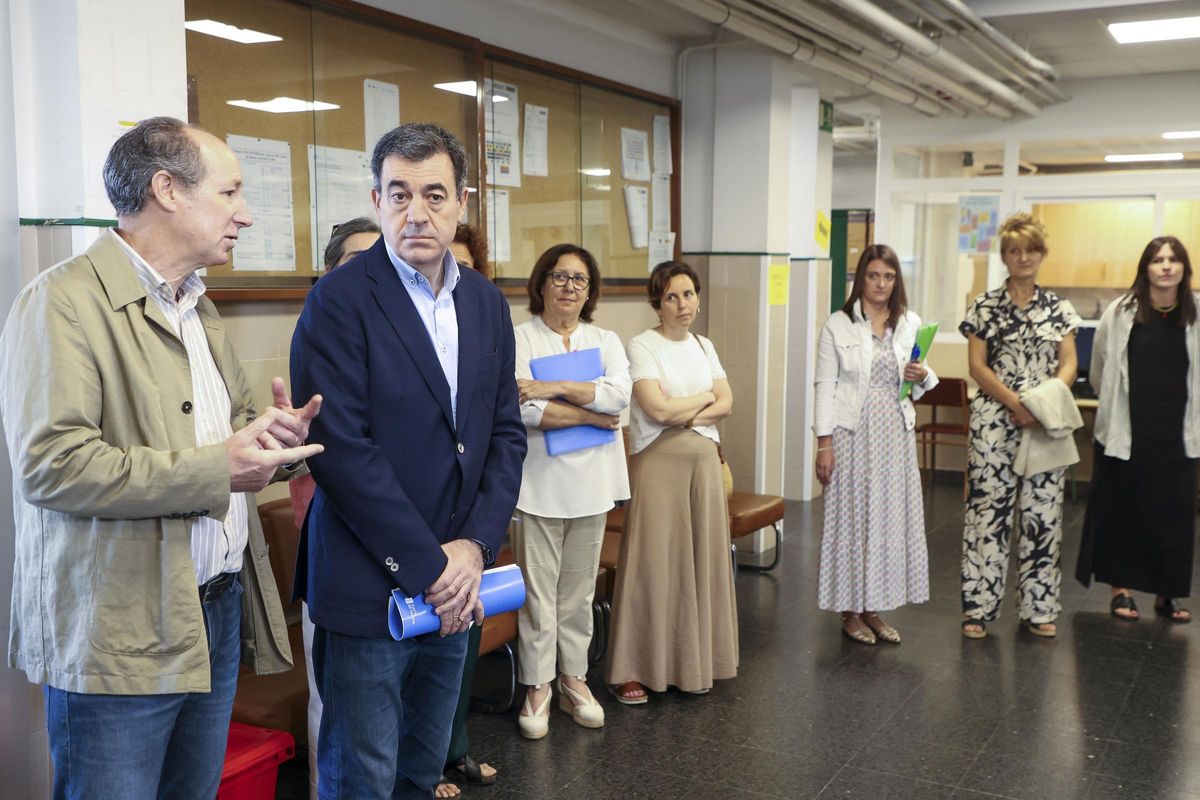 Román Rodríguez, esta mañana en el IES Lamas de Abade