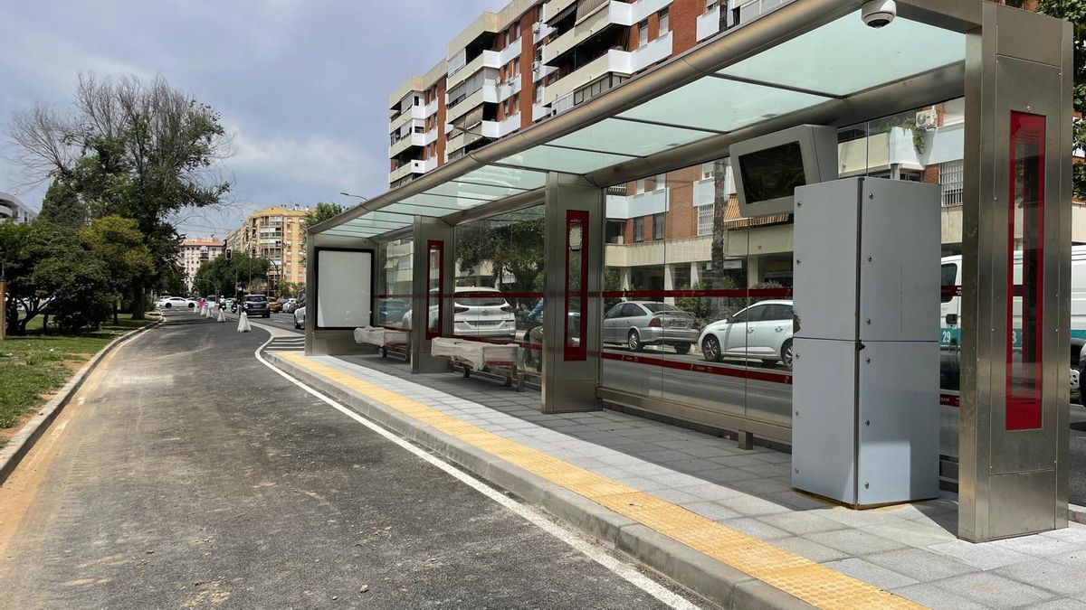 VÍDEO | Comienzan las pruebas del tranvibús en Sevilla