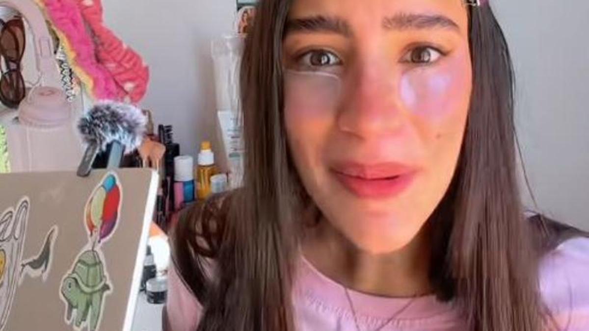 Una joven con trabajo en Ibiza muestra cuánto le toca pagar a Hacienda: “Nadie te explica esto cuando emigras”