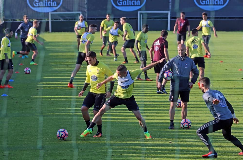 Entrenamiento vespertino del Celta en A Madroa a falta de dos días para jugar en Cornellà