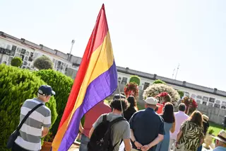 Fotogalería | Las imágenes del homenaje en Badajoz a las víctimas de la Guerra Civil