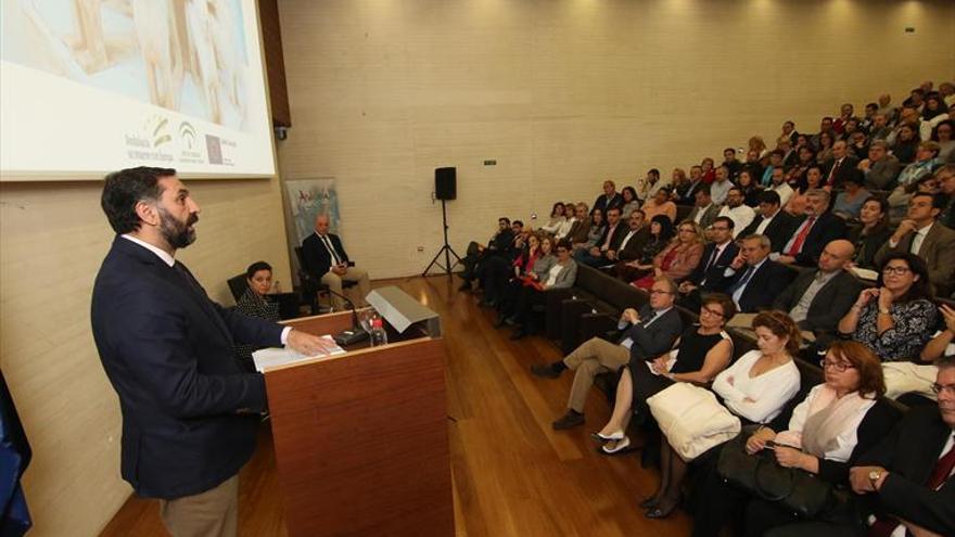 La Junta implica a los empresarios en el producto ‘Andalucía, tus raíces’