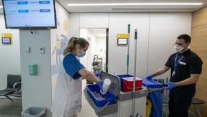 ‘Kellys’ dels hospitals: «De nosaltres també depèn la salut del pacient»