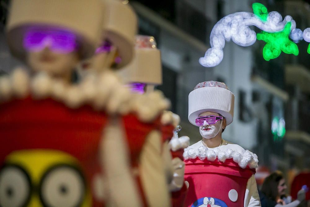 Búscate en las fotos del Carnaval en Benidorm