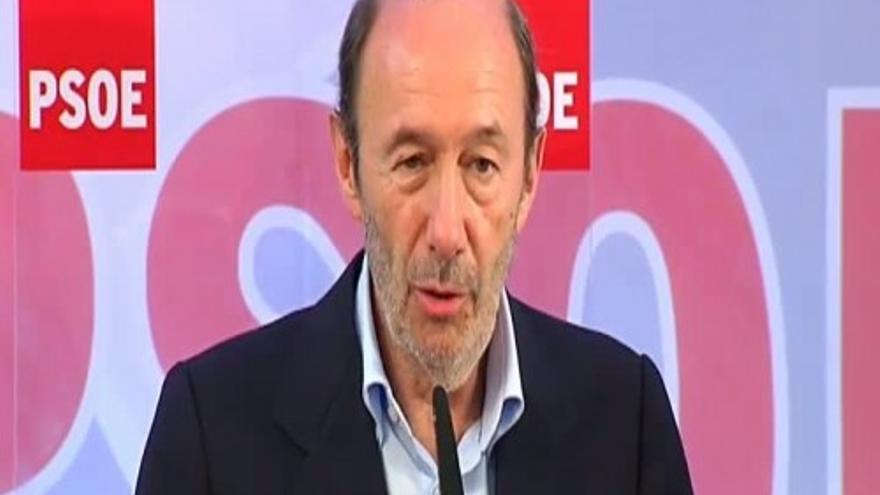 Rubalcaba sobre el &#039;caso Bárcenas&#039;: &quot;Cada día las cosas están peor&quot;