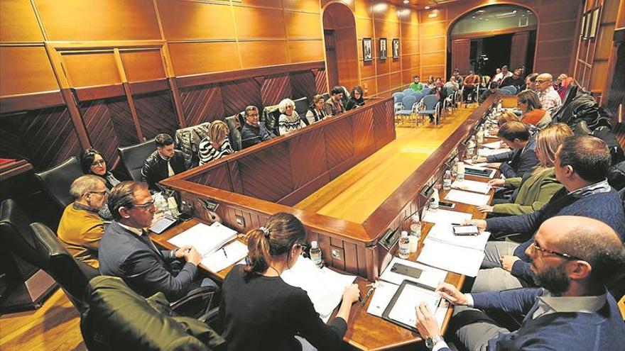 El Pleno aprueba la prórroga del contrato de la ayuda a domicilio