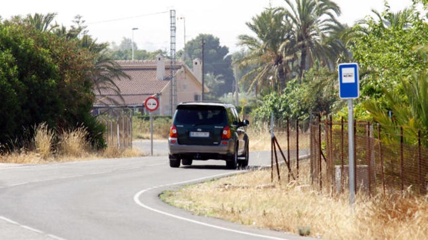 El autobús pasa actualmente por la vereda de Santa Teresa donde hay varias paradas.