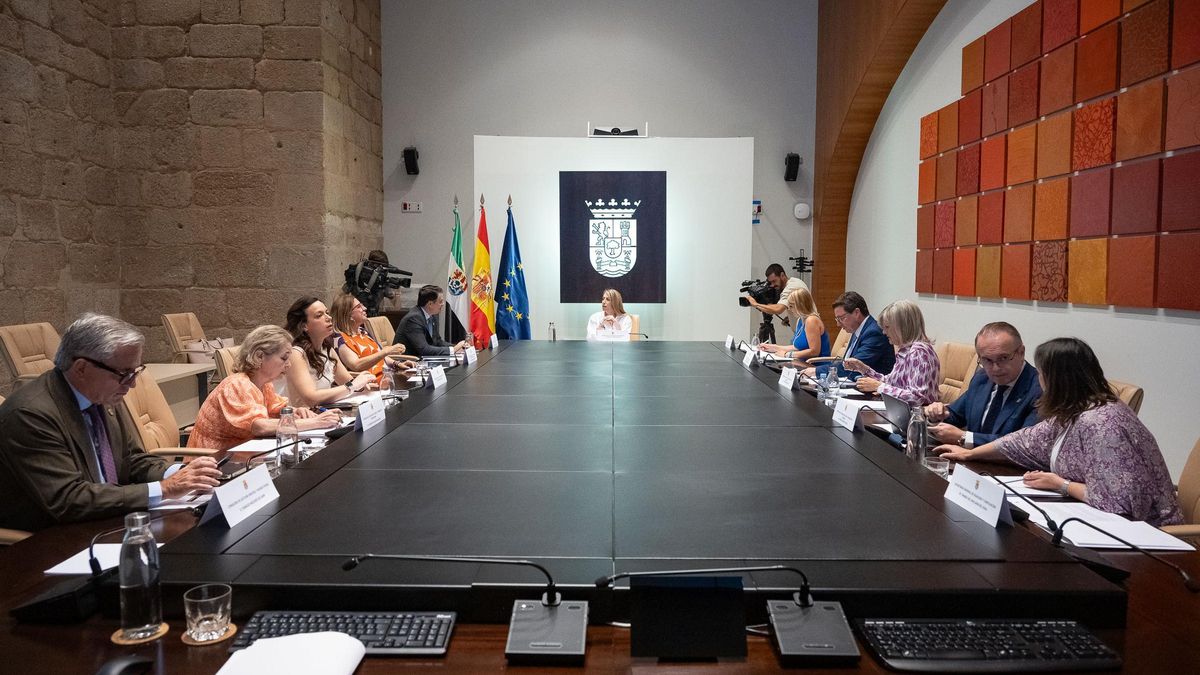 Un nuevo centro de operaciones blindará a la Junta de Extremadura de los ciberataques.