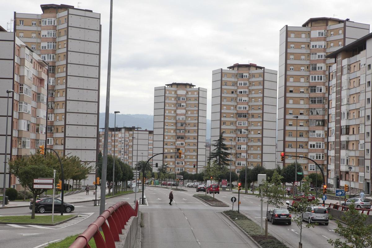 Edificios de las 1.500 en Pumarín.