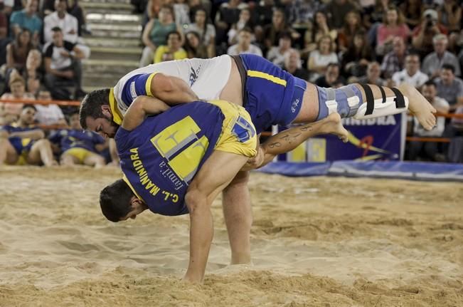 07/07/2017. ARUCAS. Final de la lucha corrida entre Unión Gáldar y Maninidra. Campeón el Club de Lucha Unión Gáldar.