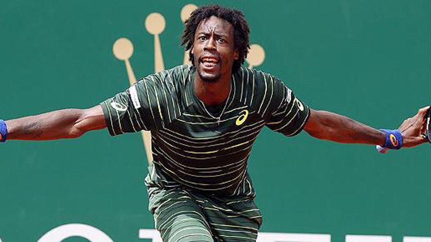 Monfils sorprende a Federer Montecarlo