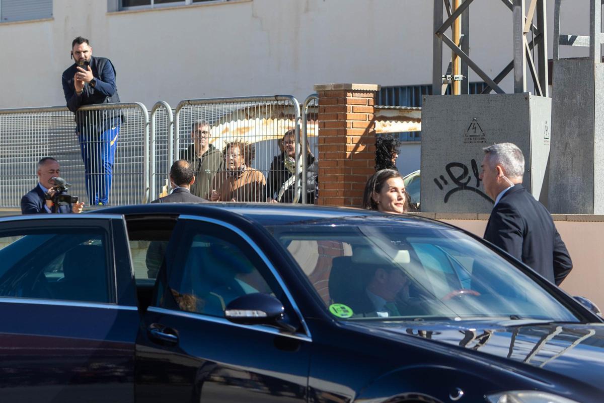 Así ha sido el paso de la reina Letizia por Elda