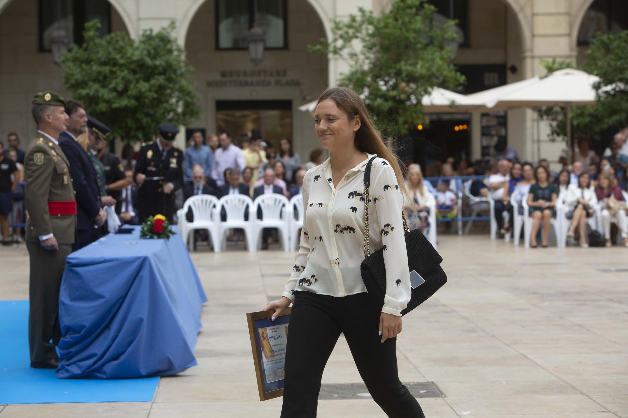 Actos de celebración del Patrón de la Policía Nacional en Alicante.