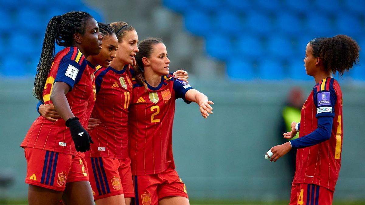 España golea a Islandia y se clasifica para el Mundial de Brasil de 2027