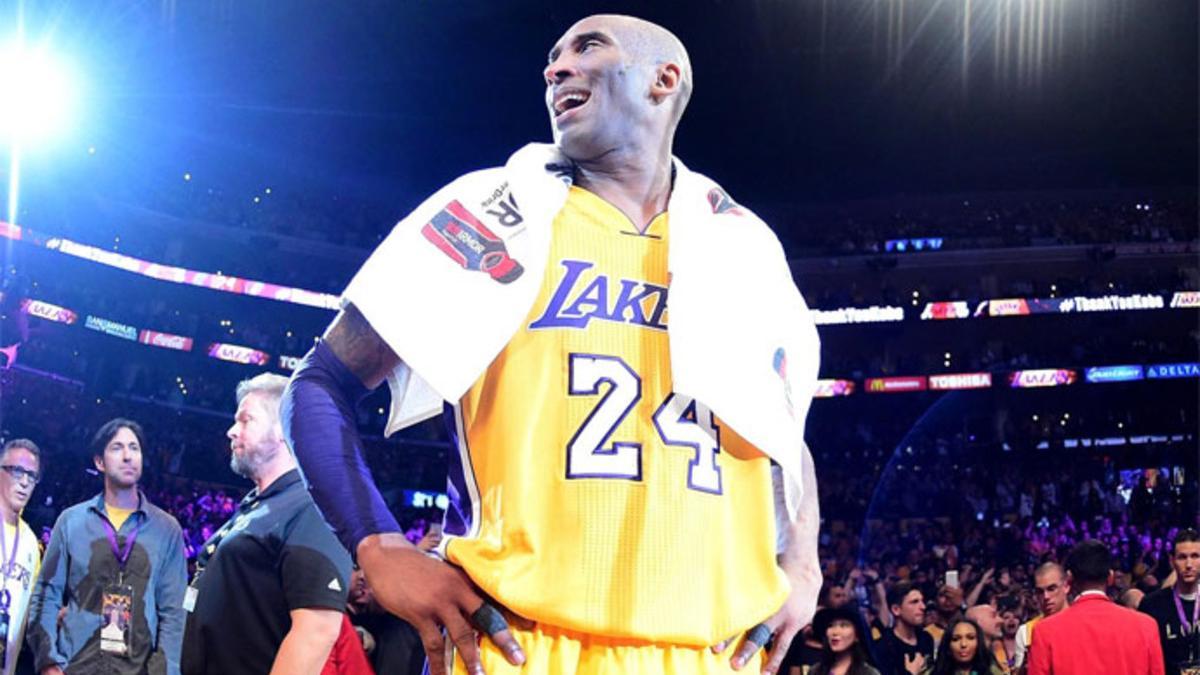 Kobe Bryant disputó su último partido con los Lakers