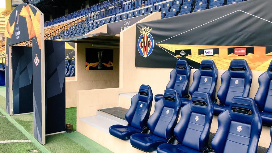 Banquillo del Estadio de La Cerámica