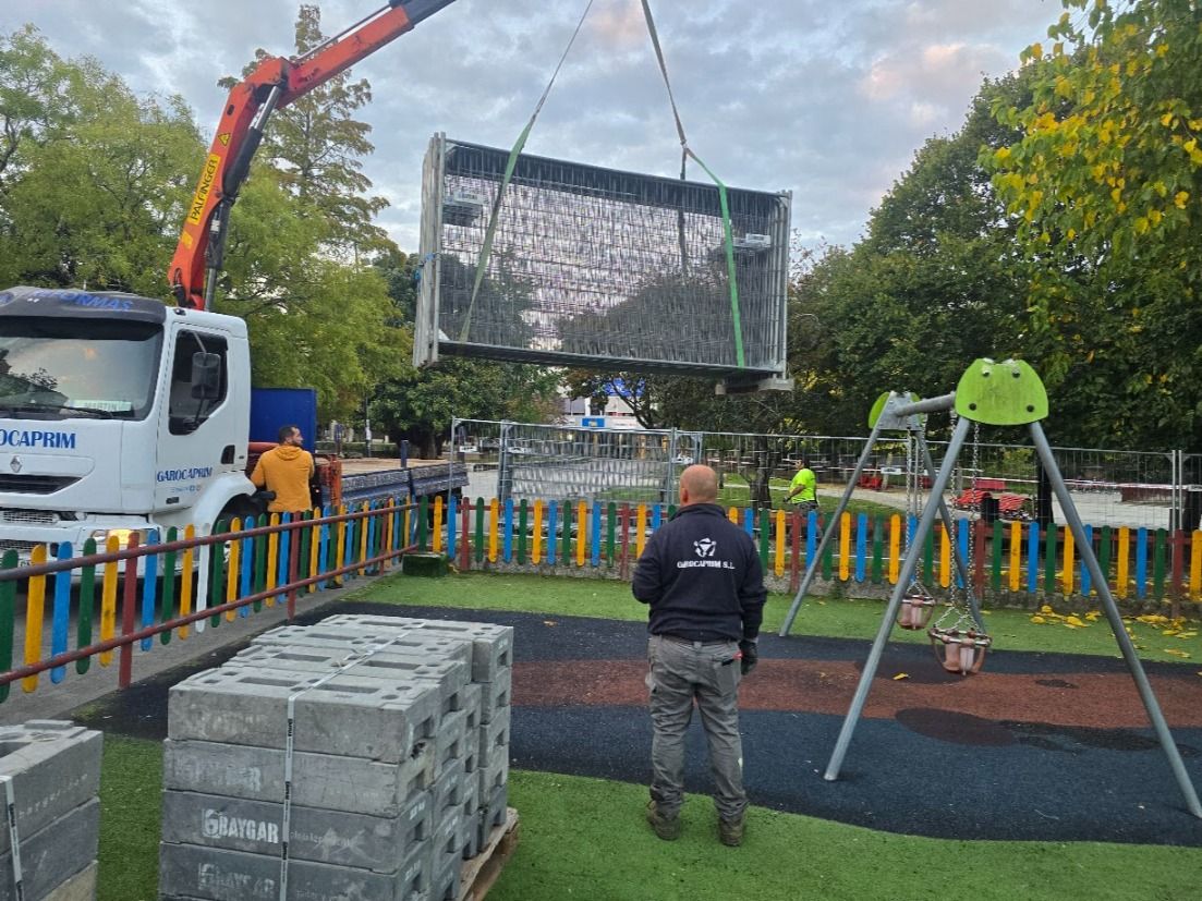 Así se reparara el parque infantil de A Xunqueira, uno de los más importantes y concurridos del Concello de Vilagarcía.