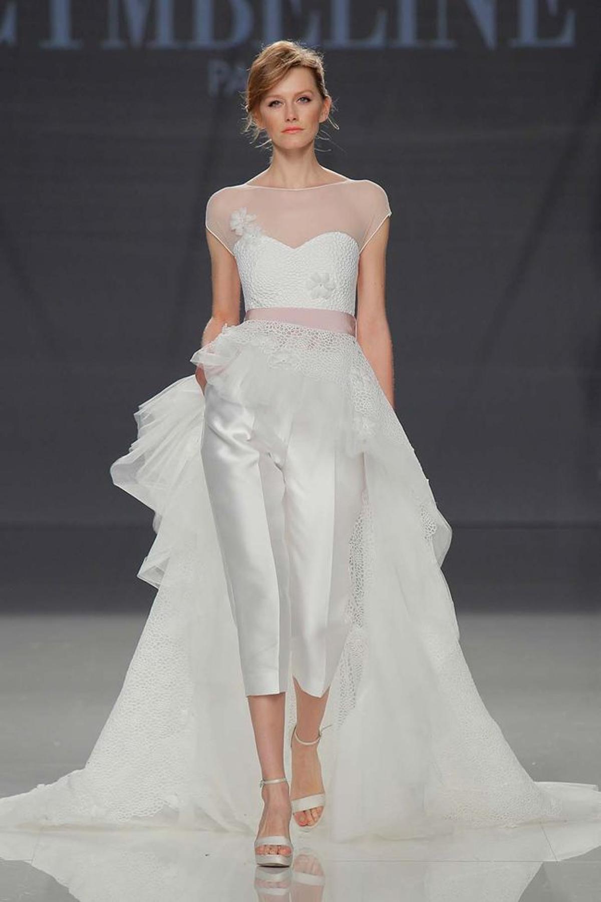 Tendencias en vestidos de novia 2018: pantalones