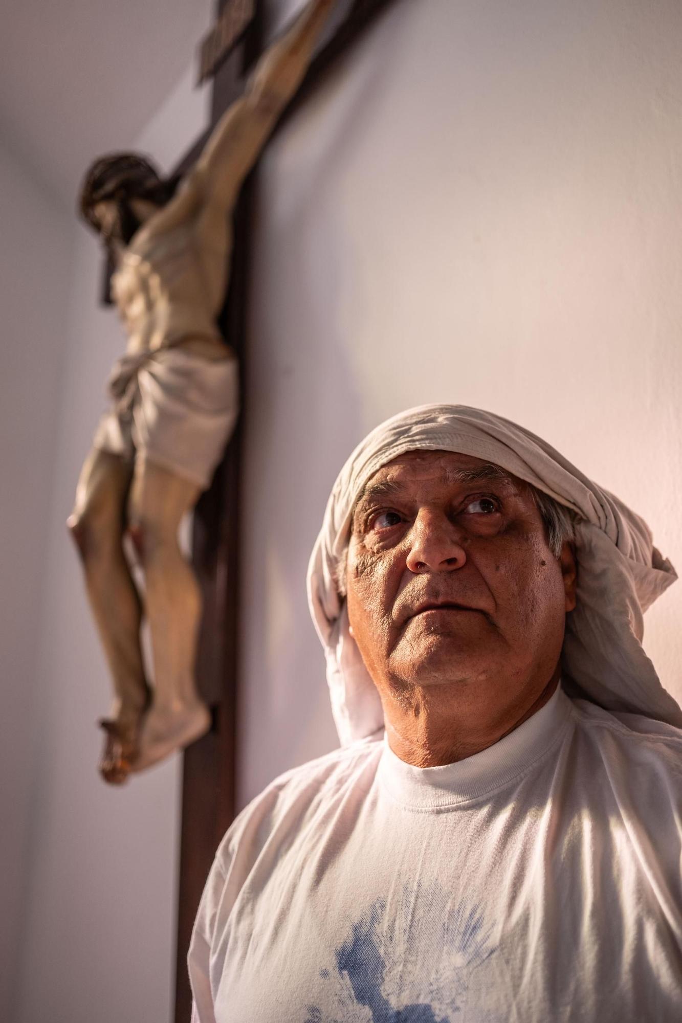 Braulio Rodríguez, más de veinte años con la Semana Santa sobre su costal