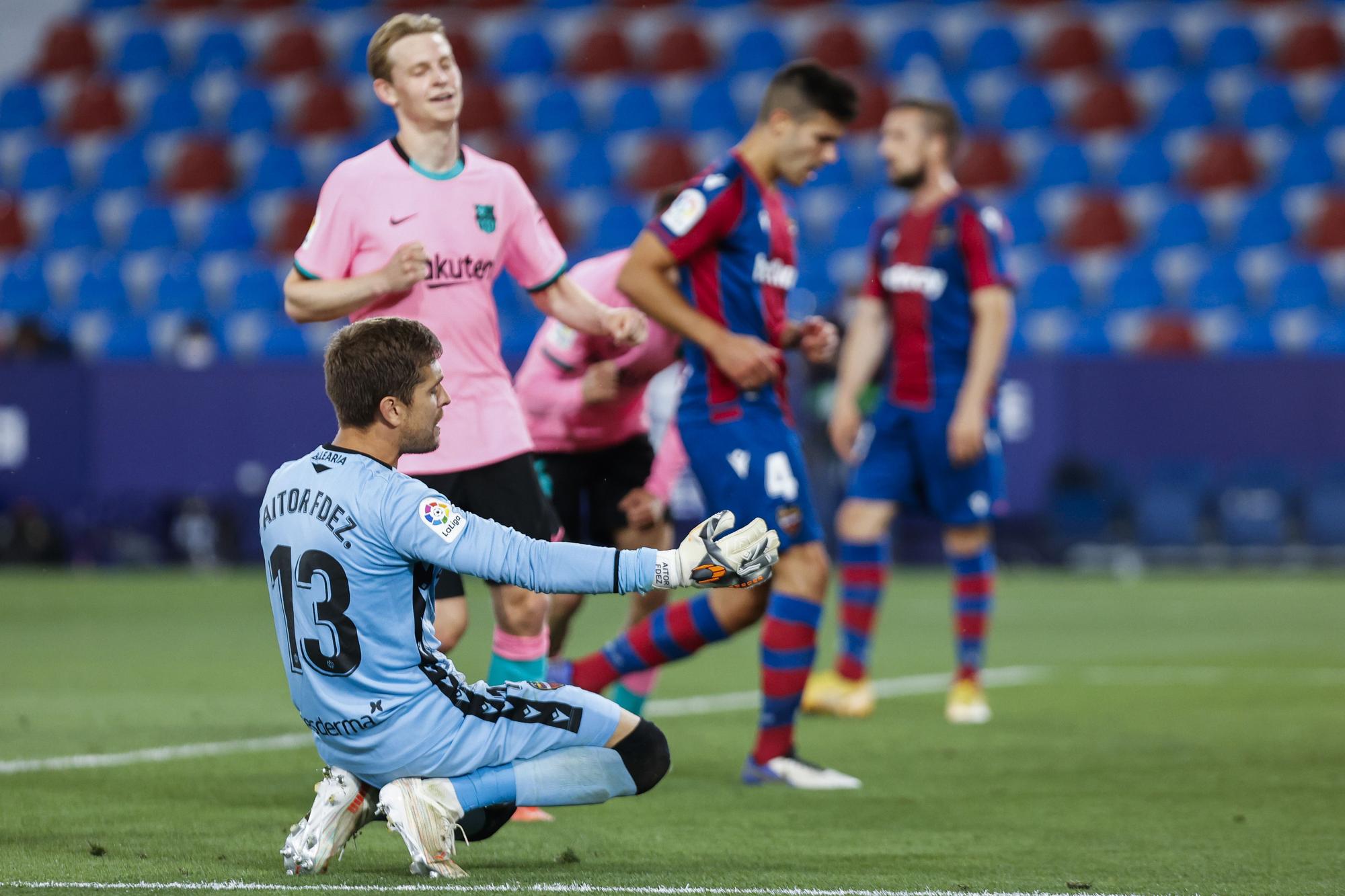 Las imágenes del empate entre el Levante y Barcelona en el Ciutat de València