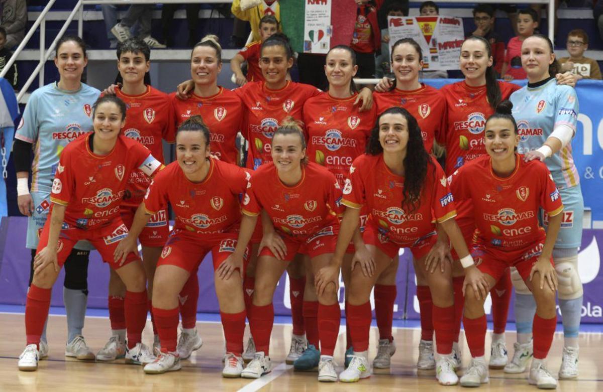 La plantilla del Poio, esta temporada. | GUSTAVO SANTOS