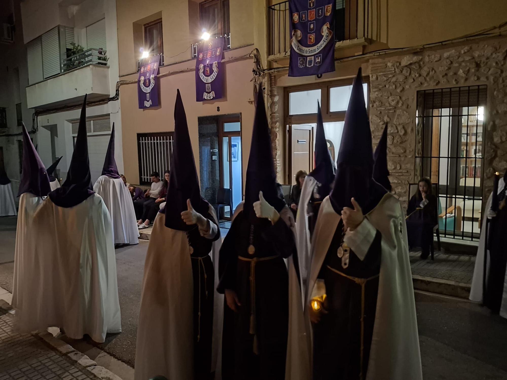 La grandiosa Semana Santa de Pego: todo el pueblo sale a la calle en la
