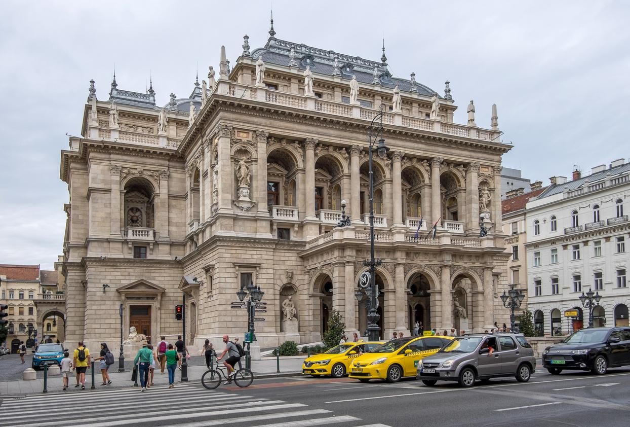 El edificio de la Ópera de Budapest