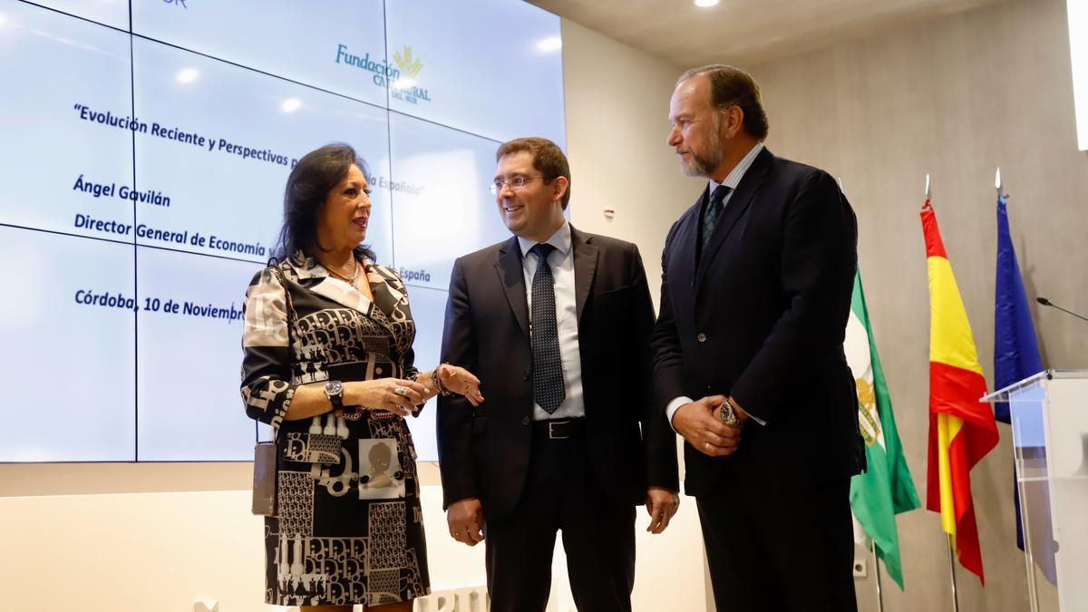Ángel Gavilán ofrece una conferencia sobre economía española