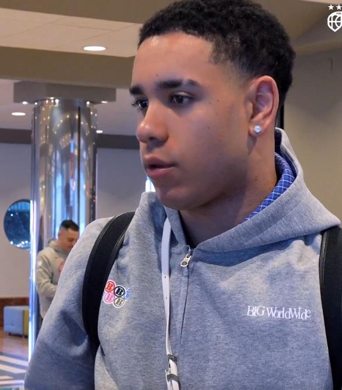 Nogués a su llegada a la concentración