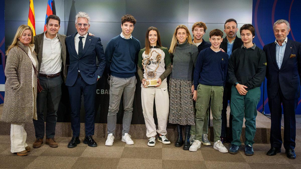 Aitana recibe el premio Aldo Rovira por la temporada 2022-23