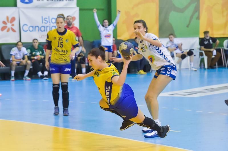 25-01-2020 TELDE. Balonmano femenino: Rocasa # Granollers  | 25/01/2020 | Fotógrafo: Andrés Cruz