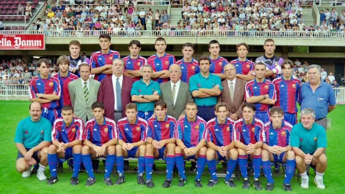 Esta es la plantilla del Barça C de la temporada 1995-96. Quique Cárcel es el tercer jugador, contando desde la izquierda, de la parte baja de la formación