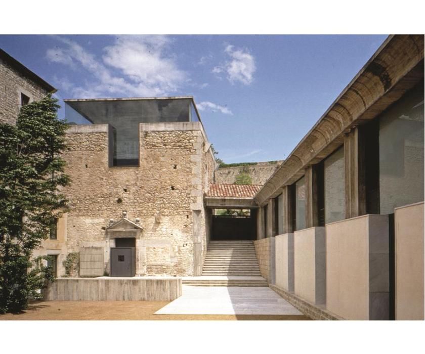 Rehabilitació de l'edifici de Les Àligues com a seu del rectorat de la Universitat de Girona. Girona · Fuses-Viader Arquitectes, SLP - Josep Fuses Comalada i Joan M Viader Martí