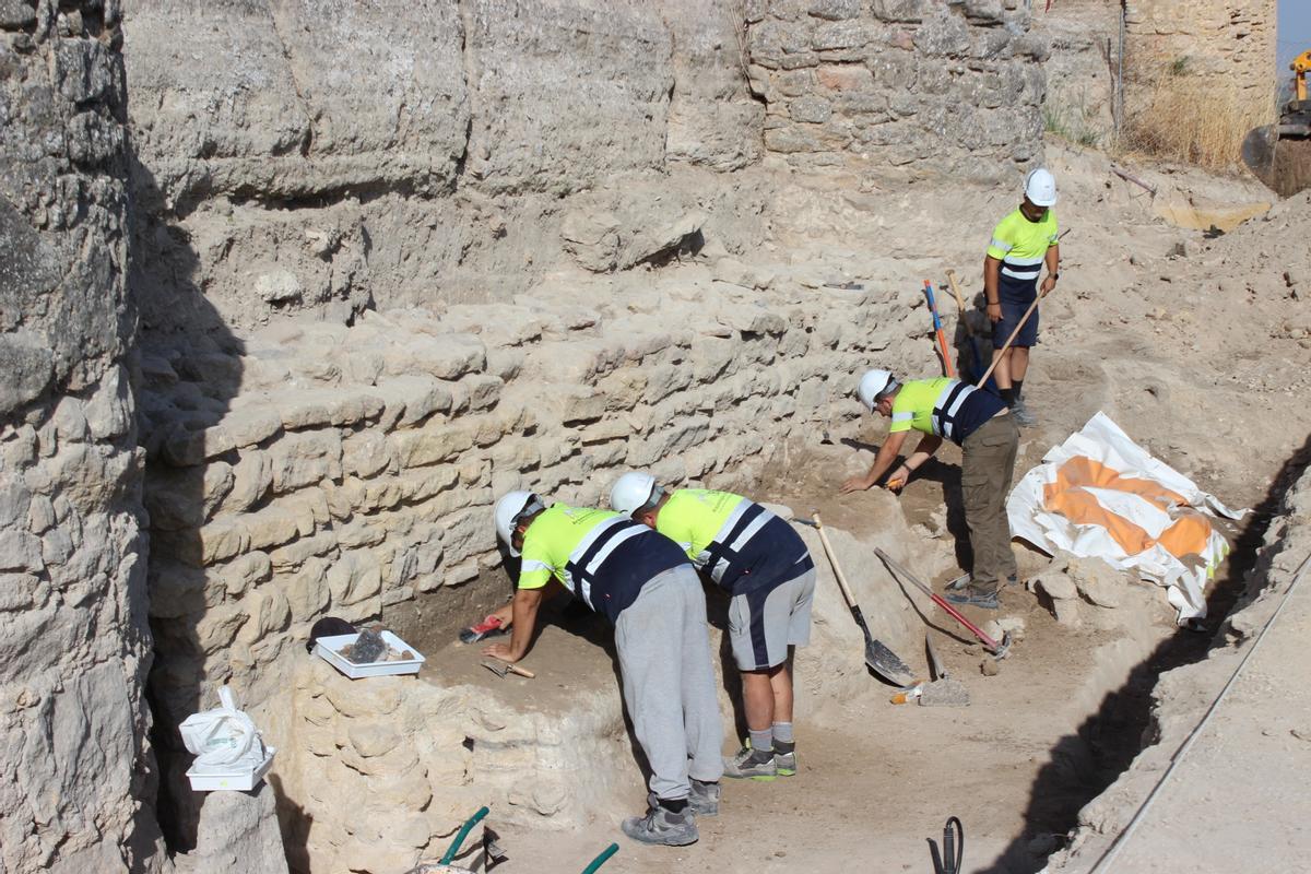 Montilla invierte más de 832.000 euros en la recuperación arqueológica del Castillo del Gran Capitán.