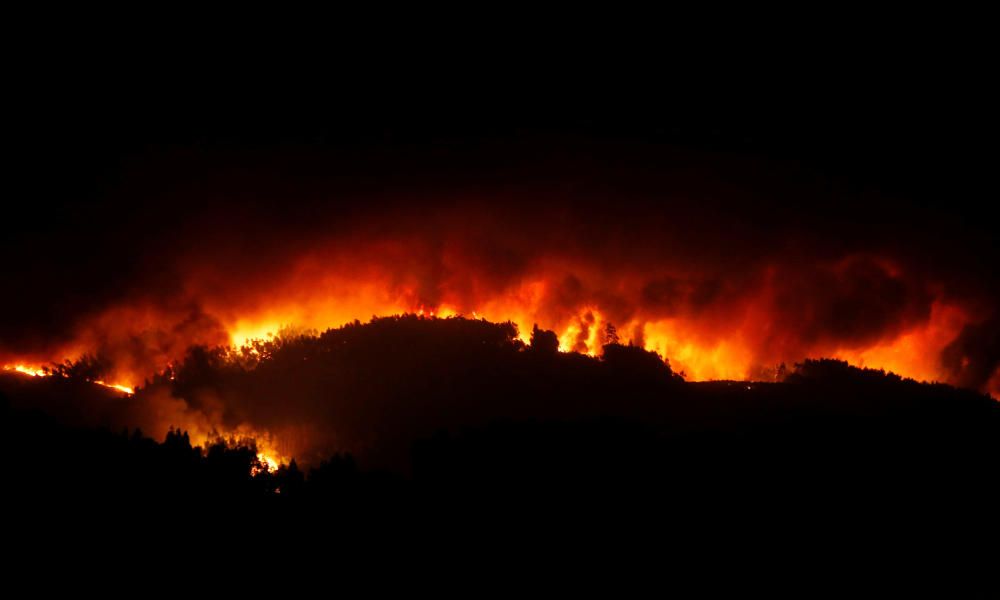 Incendio de grandes dimensiones en Portugal