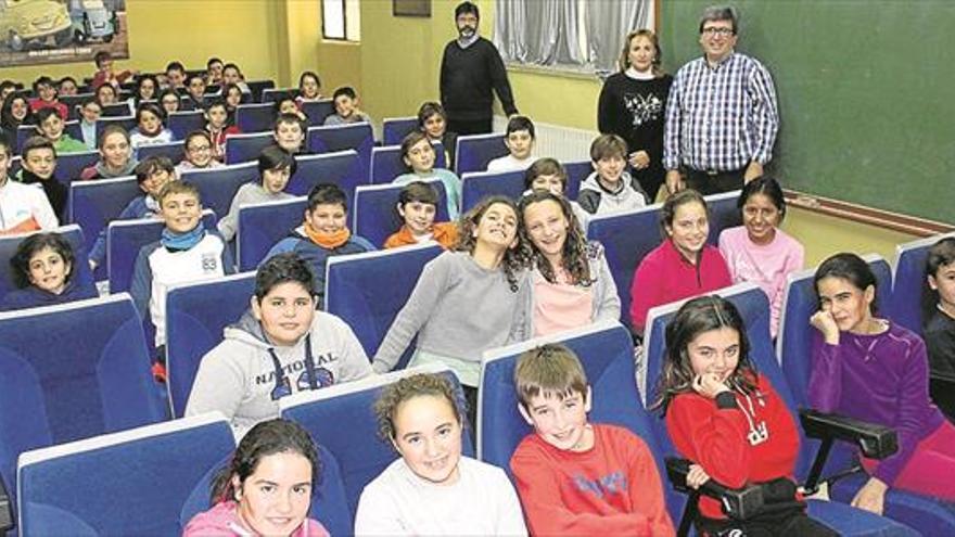 diario cordoba celebra su 75 aniversario con alumnos de «nª Sª DE LA SIERRA»