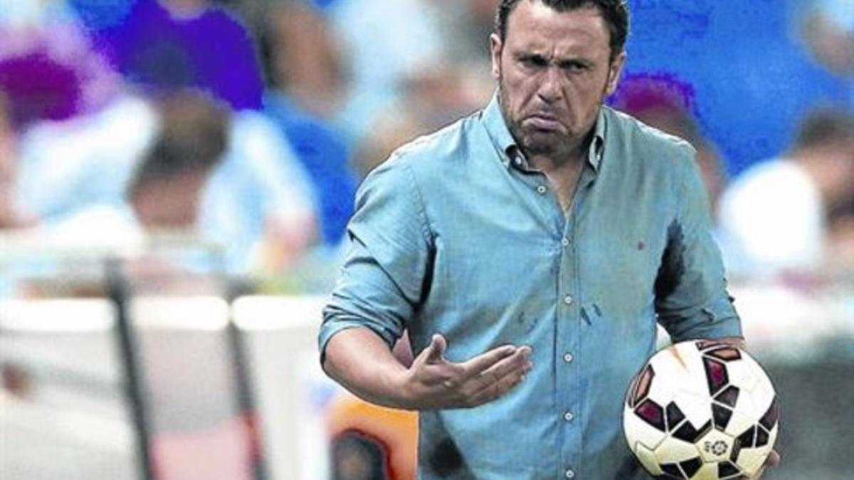 En tensión 8Sergio González, el pasado sábado, durante el partido que disputó el Espanyol ante el Málaga.