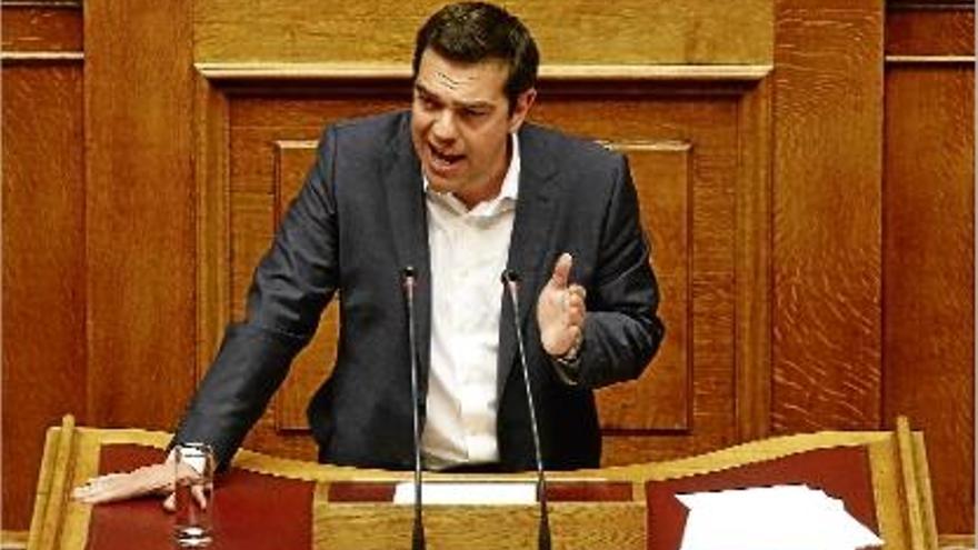 Alexis Tsipras va comparèixer al Congrés per demanar unitat a tots els partits grecs.